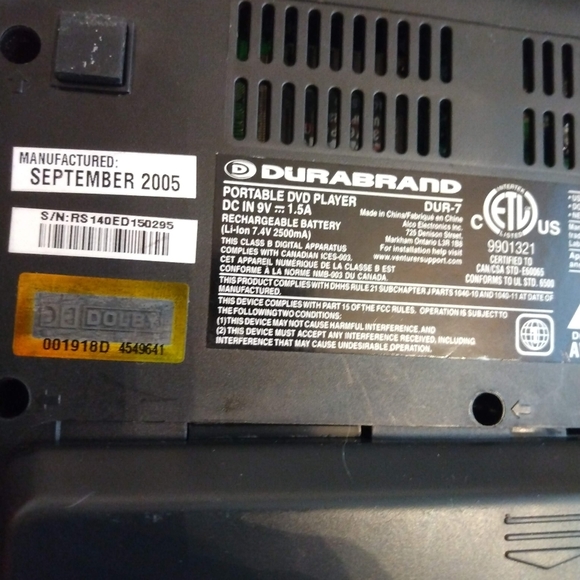 Durabrand DVD/CD Player - Picture 9 of 13